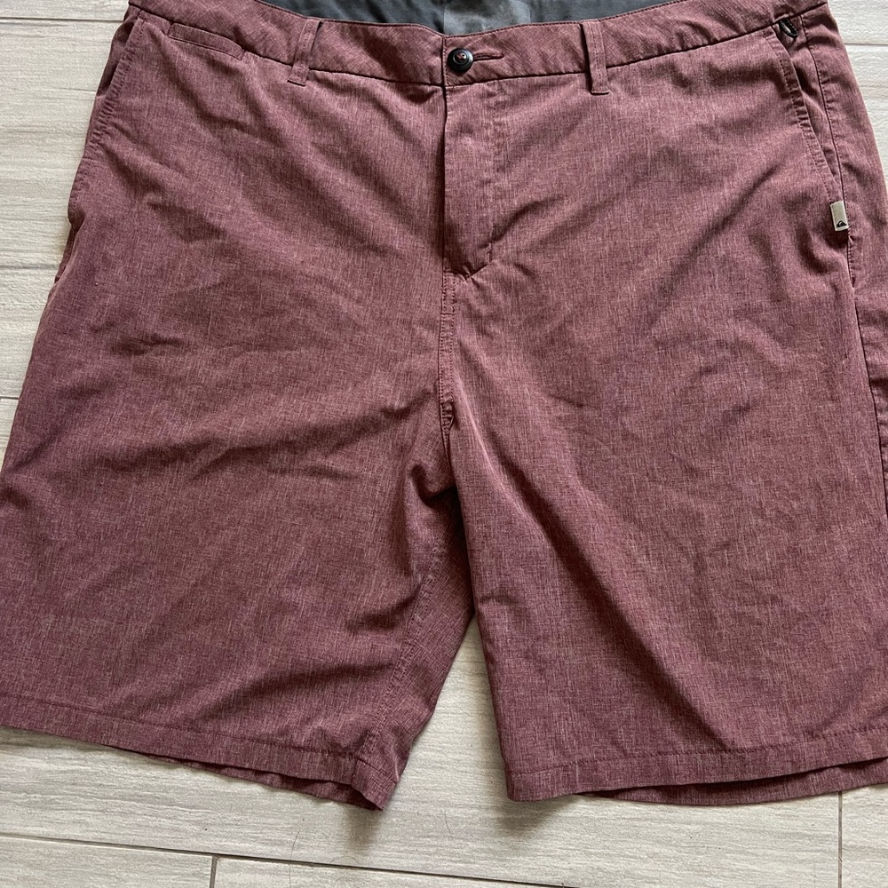 Quiksilver Men's Burgundy Shorts